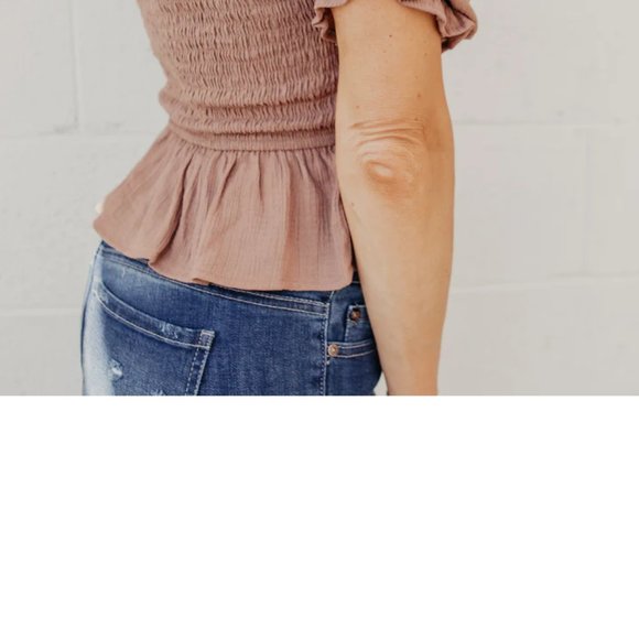 Forever 21 Ruffled Crop Top size 3x (NWOT) - Picture 2 of 8